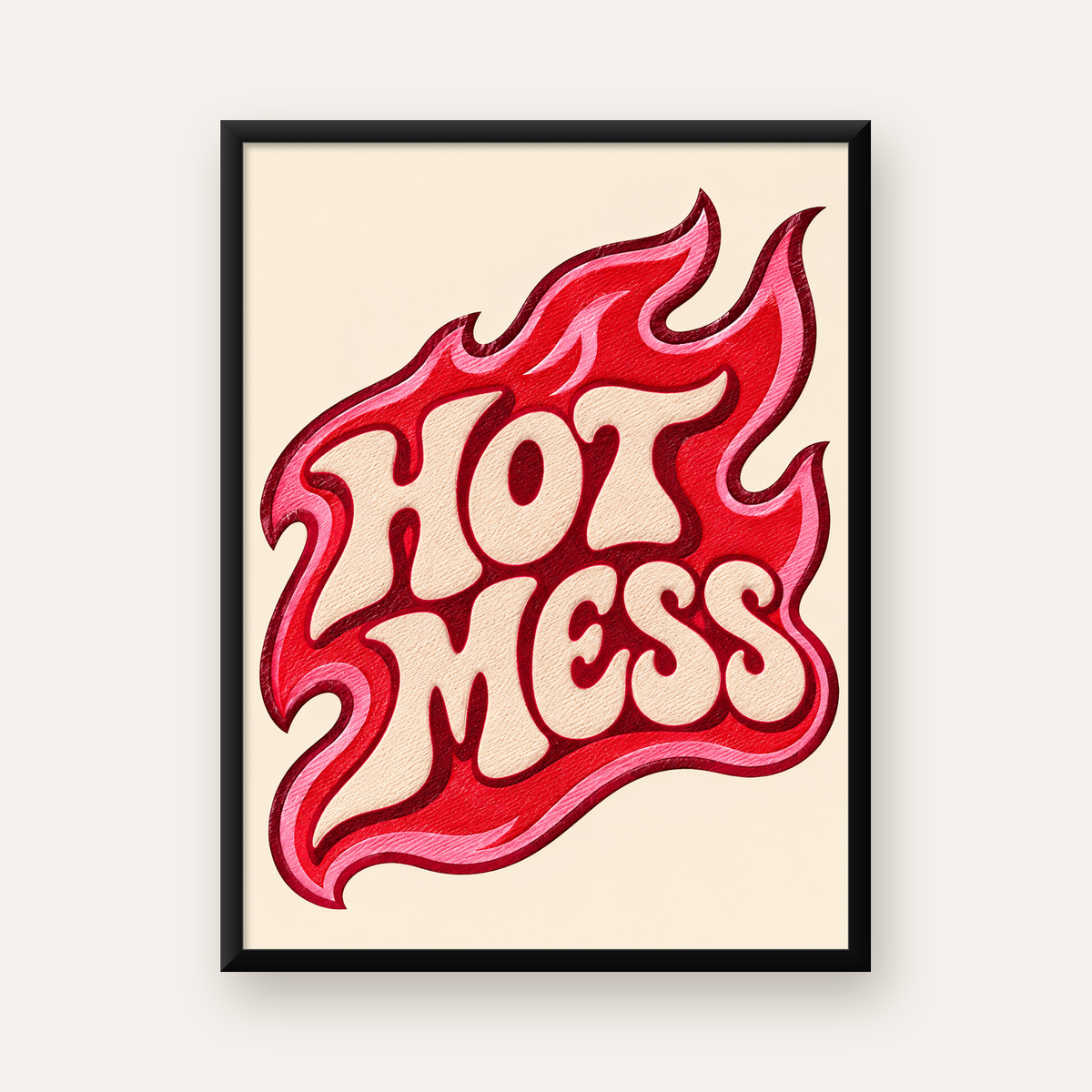 Alevli Tipografi Poster – HOT MESS Retro Dijital Baskı — Dikey baskı, düz siyah çerçeveli duvar posteri