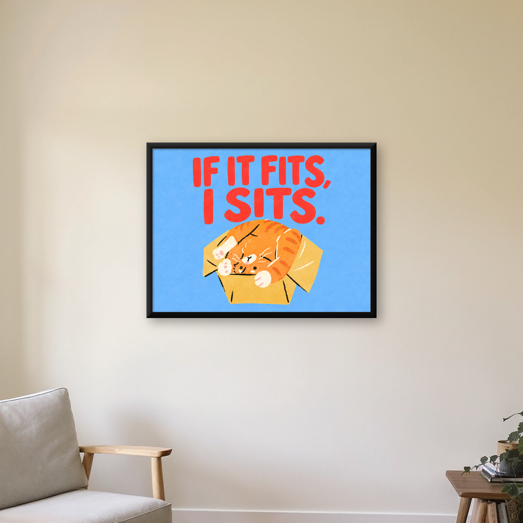 Kutuya Sıkışmış Kedi Poster – Sevimli Dijital İllüstrasyon — Yatay baskı, çerçeveli hâliyle bir ev duvarında