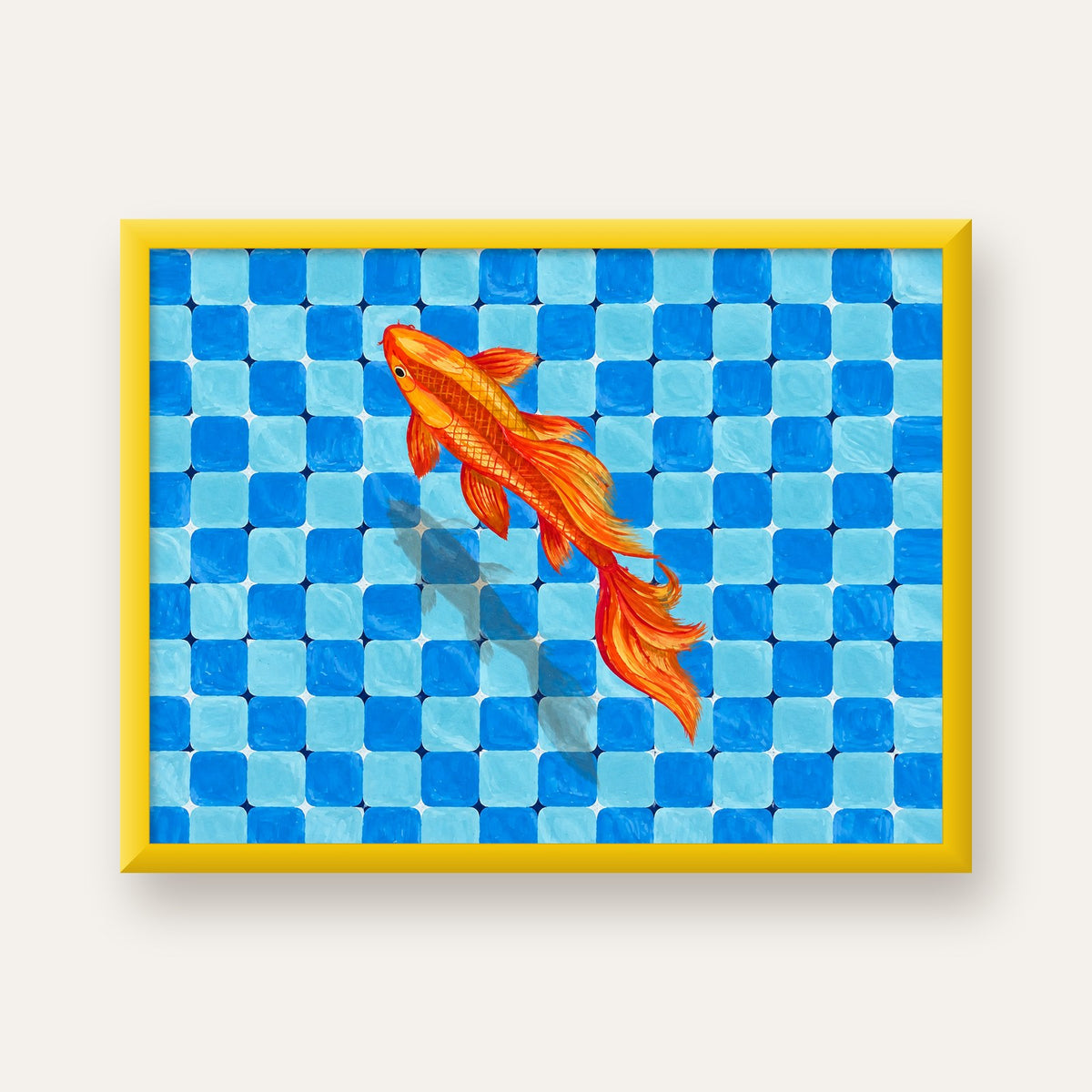 Turuncu Japon Balığı & Mozaik Zemin Poster – Modern Sanat Baskı — sarı çerçeveli