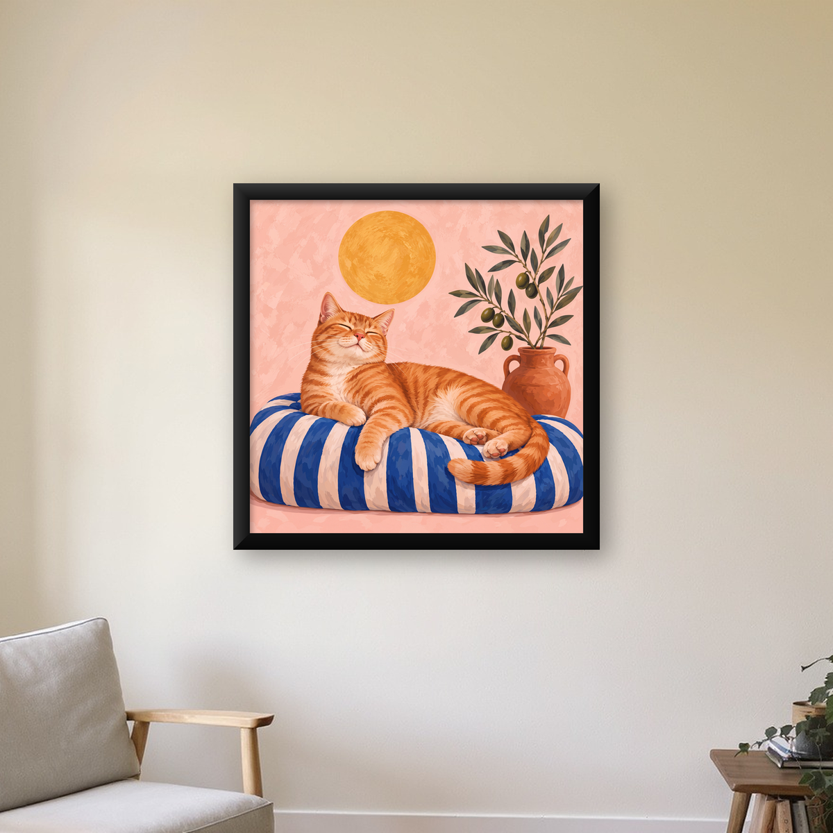 Güneşte Yatan Sarman Kedi Yağlı Boya Tarzı Poster — Kare baskı, çerçeveli hâliyle bir ev duvarında