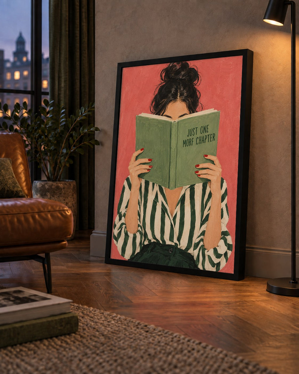 Kitap Okuyan Kadın İllüstrasyonlu Poster – Just One More Chapter — çerçeveli hâliyle bir ev duvarında
