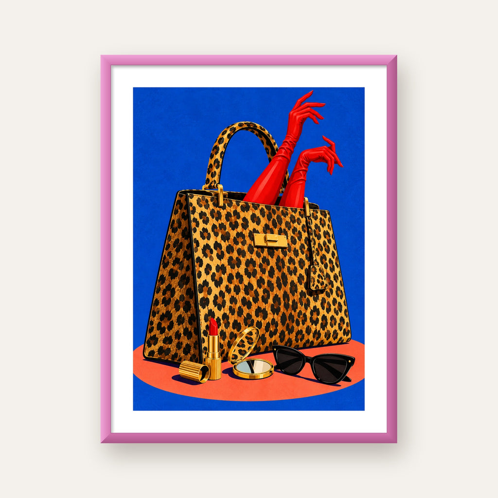 Leopar Çanta ve Kırmızı Eldivenler — pembe çerçeveli paspartulu