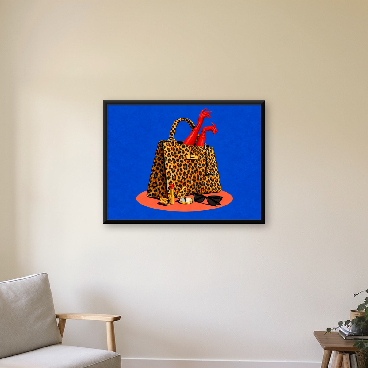 Leopar Desenli Çanta & Kırmızı Detaylı Modern Poster — Yatay baskı, çerçeveli hâliyle bir ev duvarında