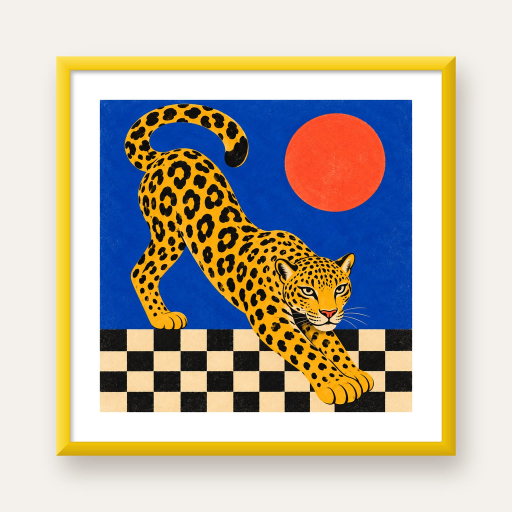 Leopar ve Geometrik Desenli Modern Sanat Poster — sarı çerçeveli paspartulu