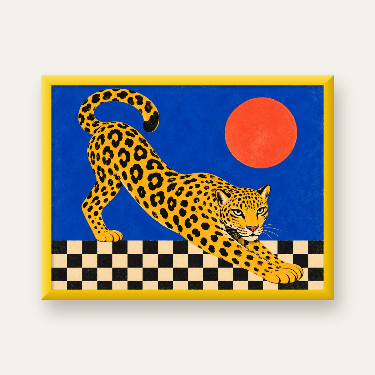 Leopar ve Geometrik Desenli Modern Sanat Poster — sarı çerçeveli