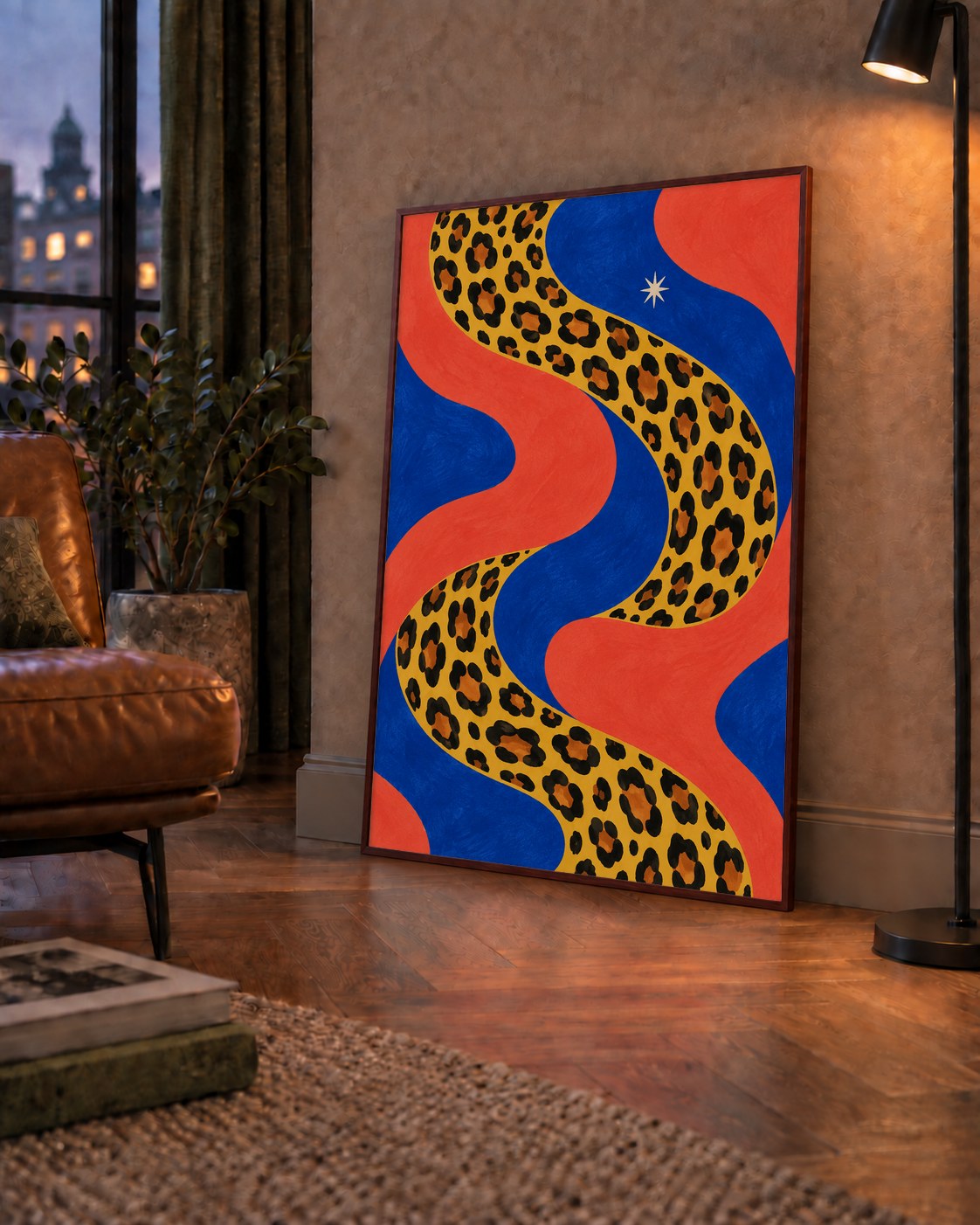 Leopar Desenli Abstrakt Yol Poster – Canlı Renkli Modern Sanat — çerçeveli hâliyle bir ev duvarında