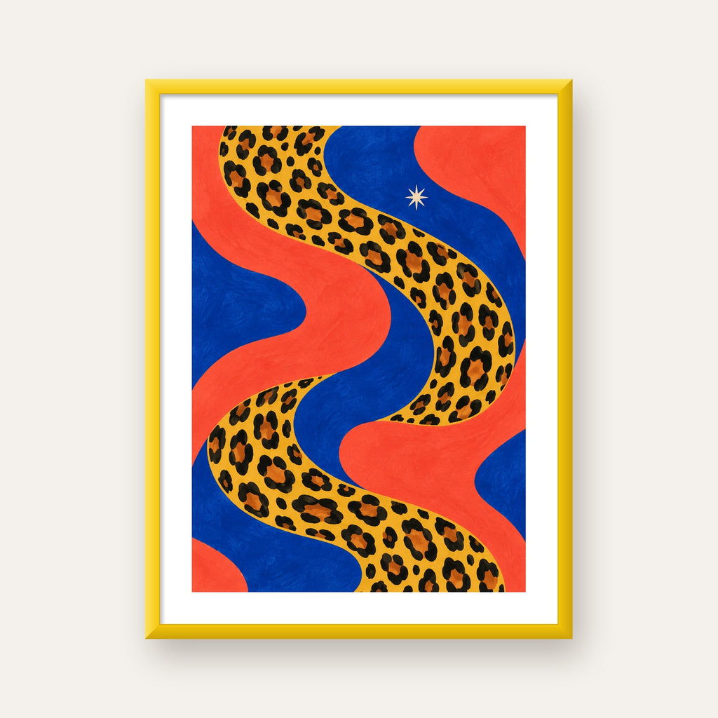 Leopar Desenli Abstrakt Yol Poster – Canlı Renkli Modern Sanat — sarı çerçeveli paspartulu
