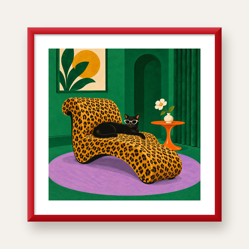 Leopar Desenli Koltukta Gözlüklü Siyah Kedi Poster — kırmızı çerçeveli paspartulu