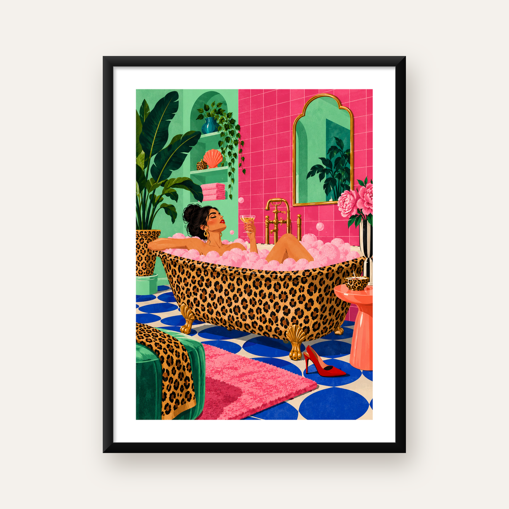Lüks Banyo & Leopar Desenli Kadın İllüstrasyon Poster — Dikey baskı, beyaz kenar boşluklu