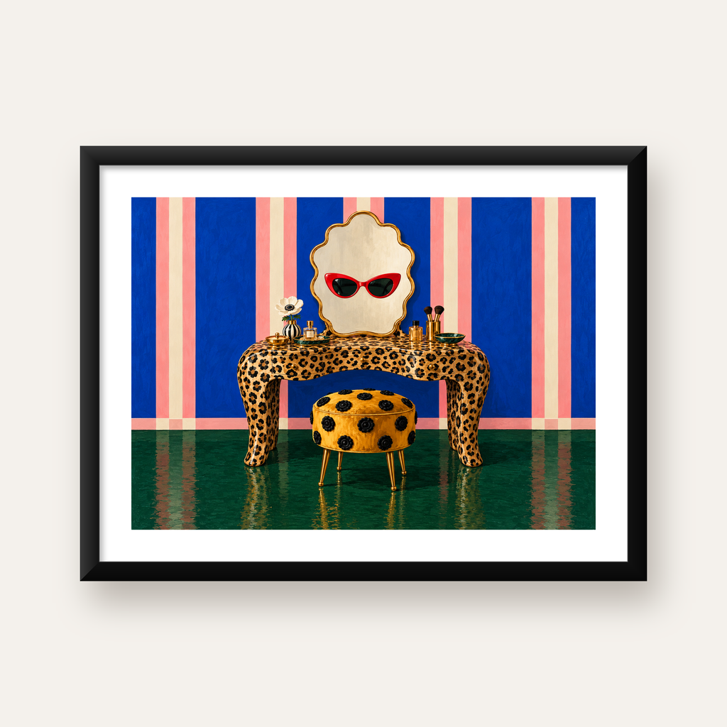 Leopar Desenli Makyaj Masası Poster – Modern ve Havalı Dekor — Yatay baskı, beyaz paspartulu