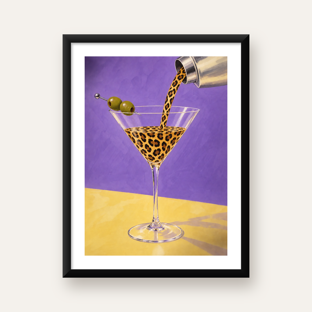 Leopar Desenli Martini Kokteyl Poster – Modern Renkli Duvar Sanatı — Dikey baskı, beyaz paspartulu