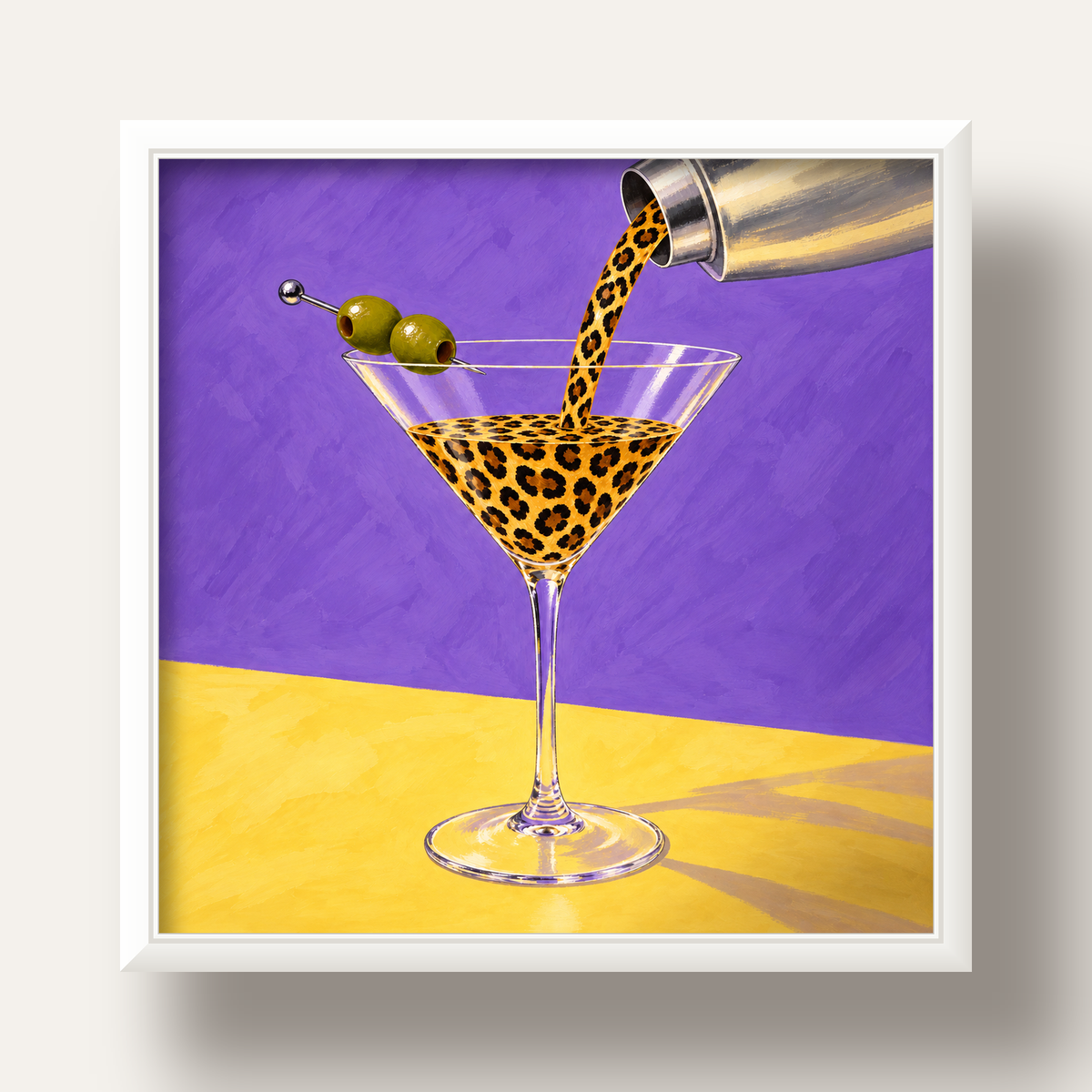 Leopar Desenli Martini Kokteyl Poster – Modern Renkli Duvar Sanatı — beyaz derin çerçeveli