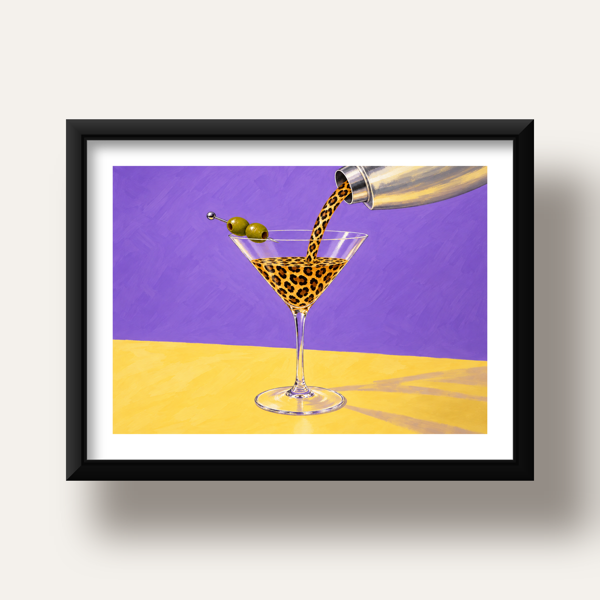 Leopar Desenli Martini Kokteyl Poster – Modern Renkli Duvar Sanatı — siyah derin çerçeveli paspartulu