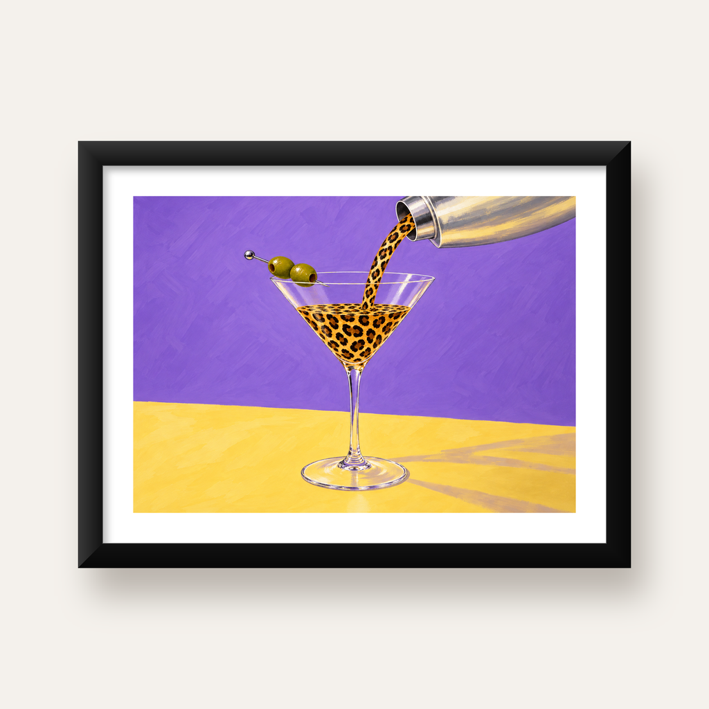 Leopar Desenli Martini Kokteyl Poster – Modern Renkli Duvar Sanatı — Yatay baskı, beyaz paspartulu
