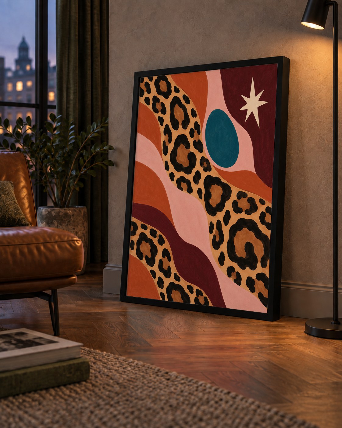 Modern Leopar Deseni ve Soyut Formlar Poster Baskısı — çerçeveli hâliyle bir ev duvarında