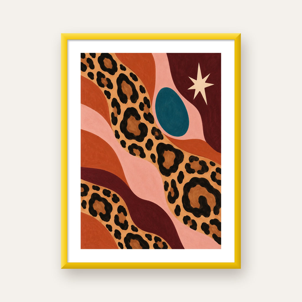 Modern Leopar Deseni ve Soyut Formlar Poster Baskısı — sarı çerçeveli paspartulu