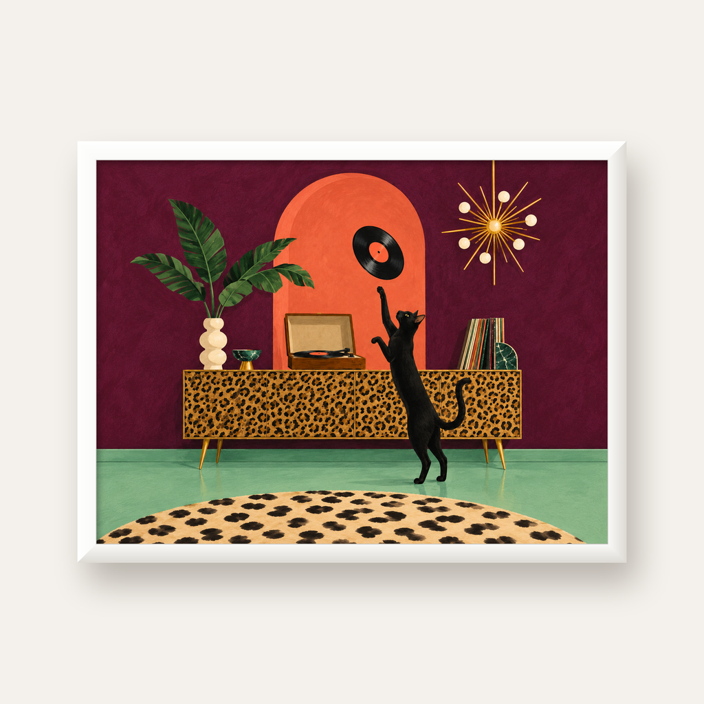 Retro Salonda Siyah Kedi – Dijital Poster, Modern Dekor — beyaz çerçeveli yatay poster