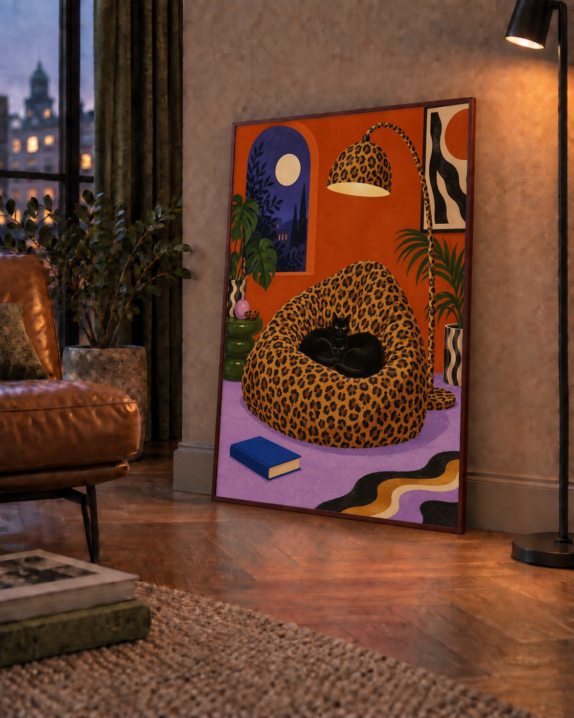 Leopar Desenli Koltukta Siyah Kediler Poster Modern Retro — çerçeveli hâliyle bir ev duvarında