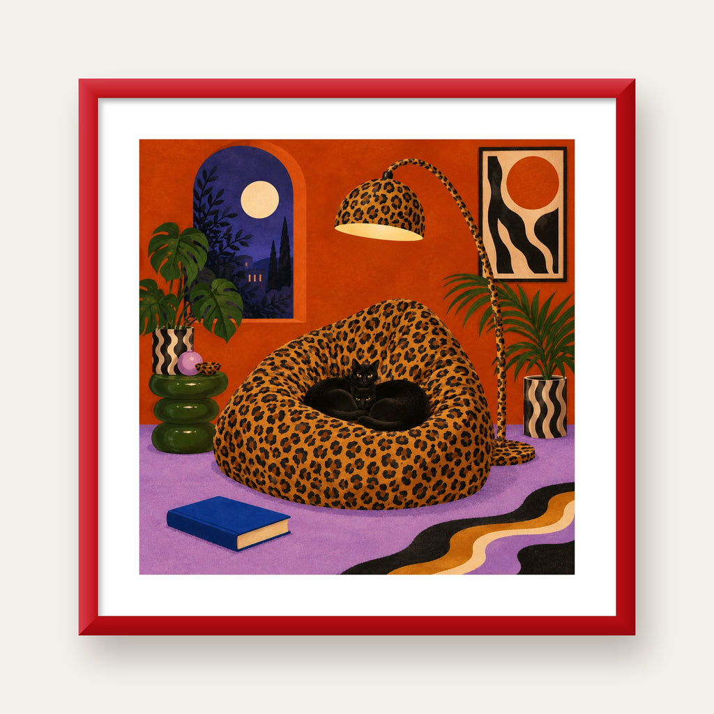 Leopar Desenli Koltukta Siyah Kediler Poster Modern Retro — kırmızı çerçeveli paspartulu