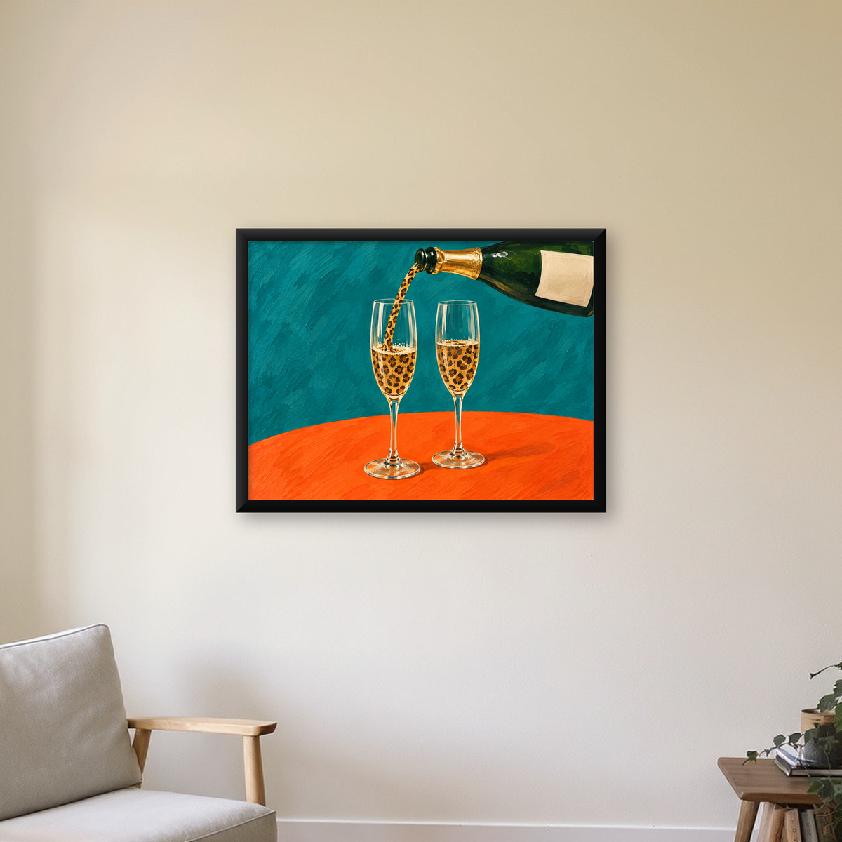 Leopar Desenli Şampanya Kadehleri Modern Poster Baskı — Yatay baskı, çerçeveli hâliyle bir ev duvarında