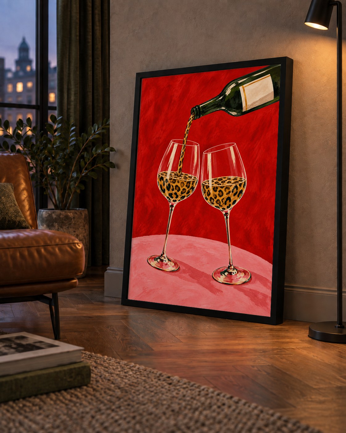 Leopar Desenli Şarap Bardakları Poster – Canlı El Boyaması Sanat — çerçeveli hâliyle bir ev duvarında