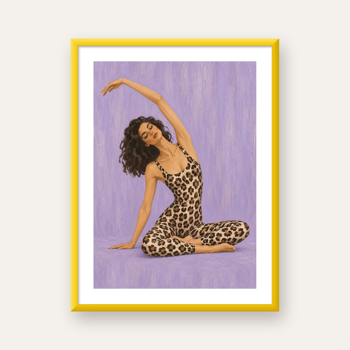 Lila Leopar Desenli Yoga Yapan Kadın Poster — sarı çerçeveli paspartulu