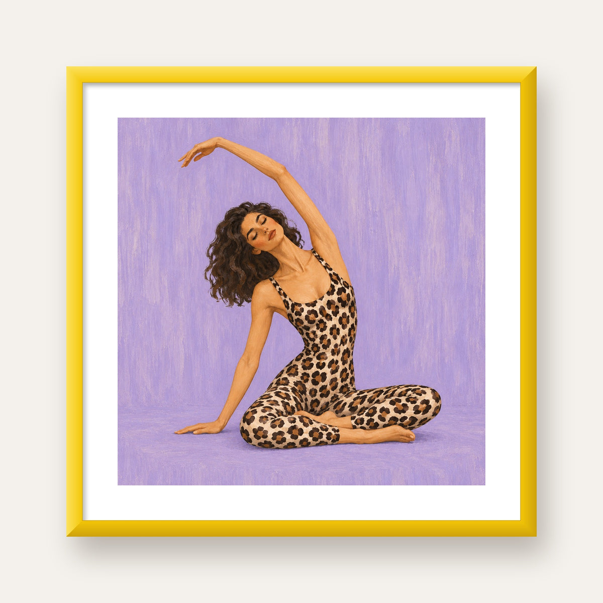 Lila Leopar Desenli Yoga Yapan Kadın Poster — sarı çerçeveli paspartulu