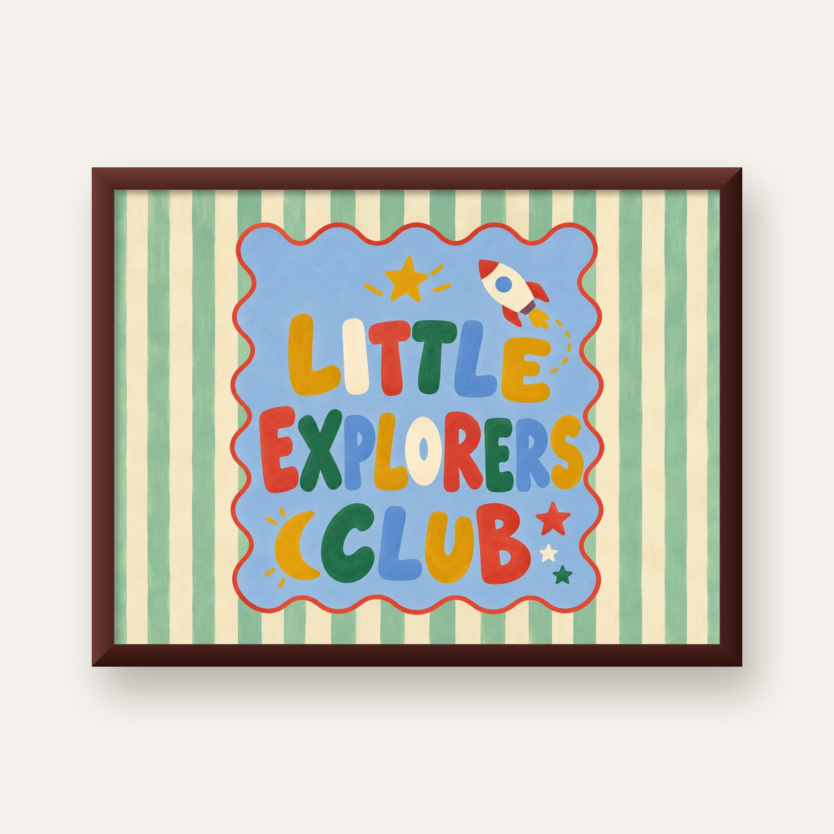 Little Explorers Club — ceviz çerçeveli