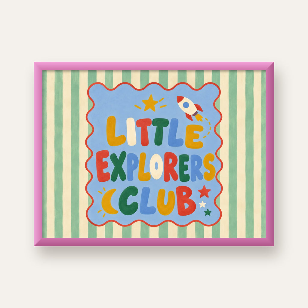 Little Explorers Club — pembe çerçeveli