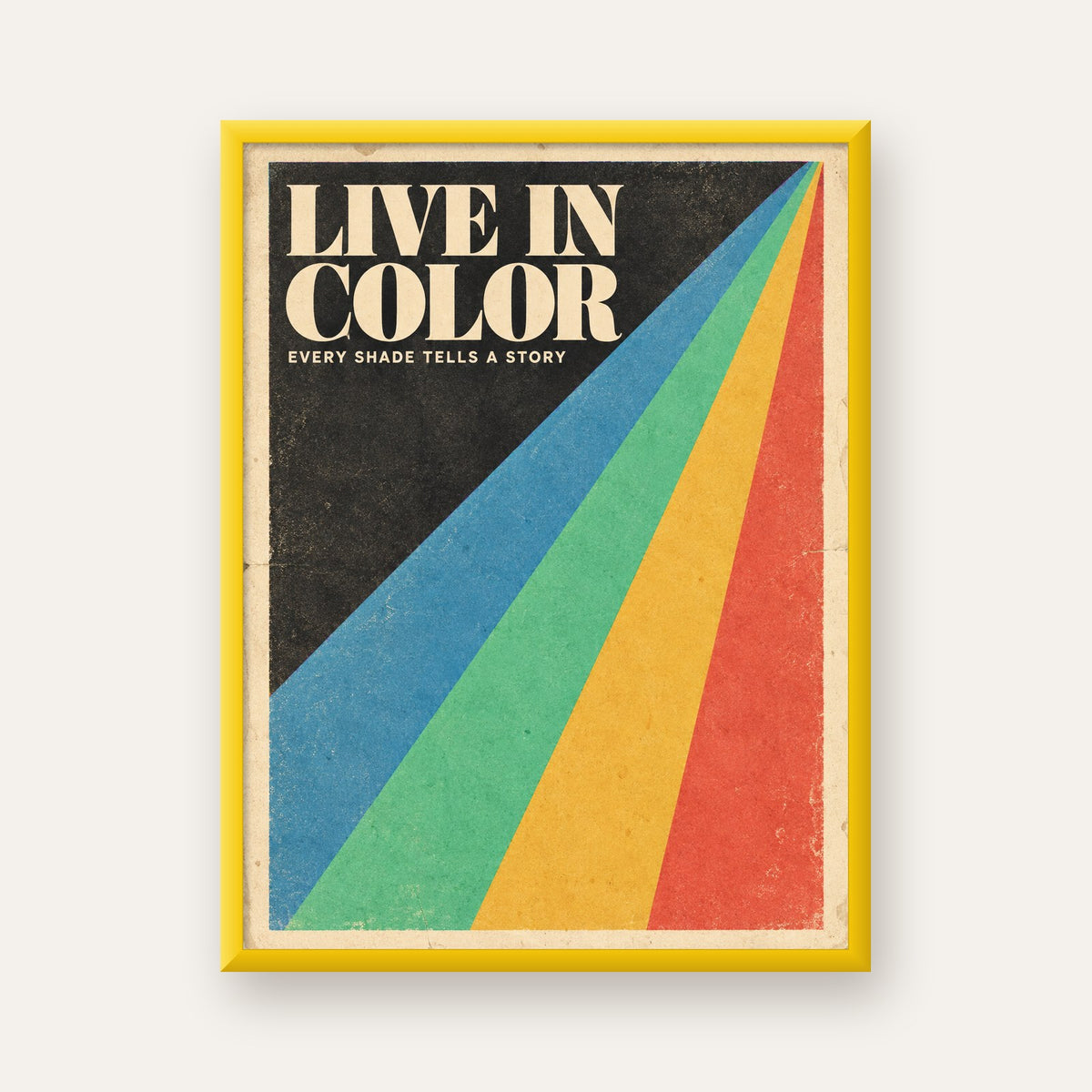 Retro Renkli Geometrik 'Live In Color' Poster Baskısı — sarı çerçeveli