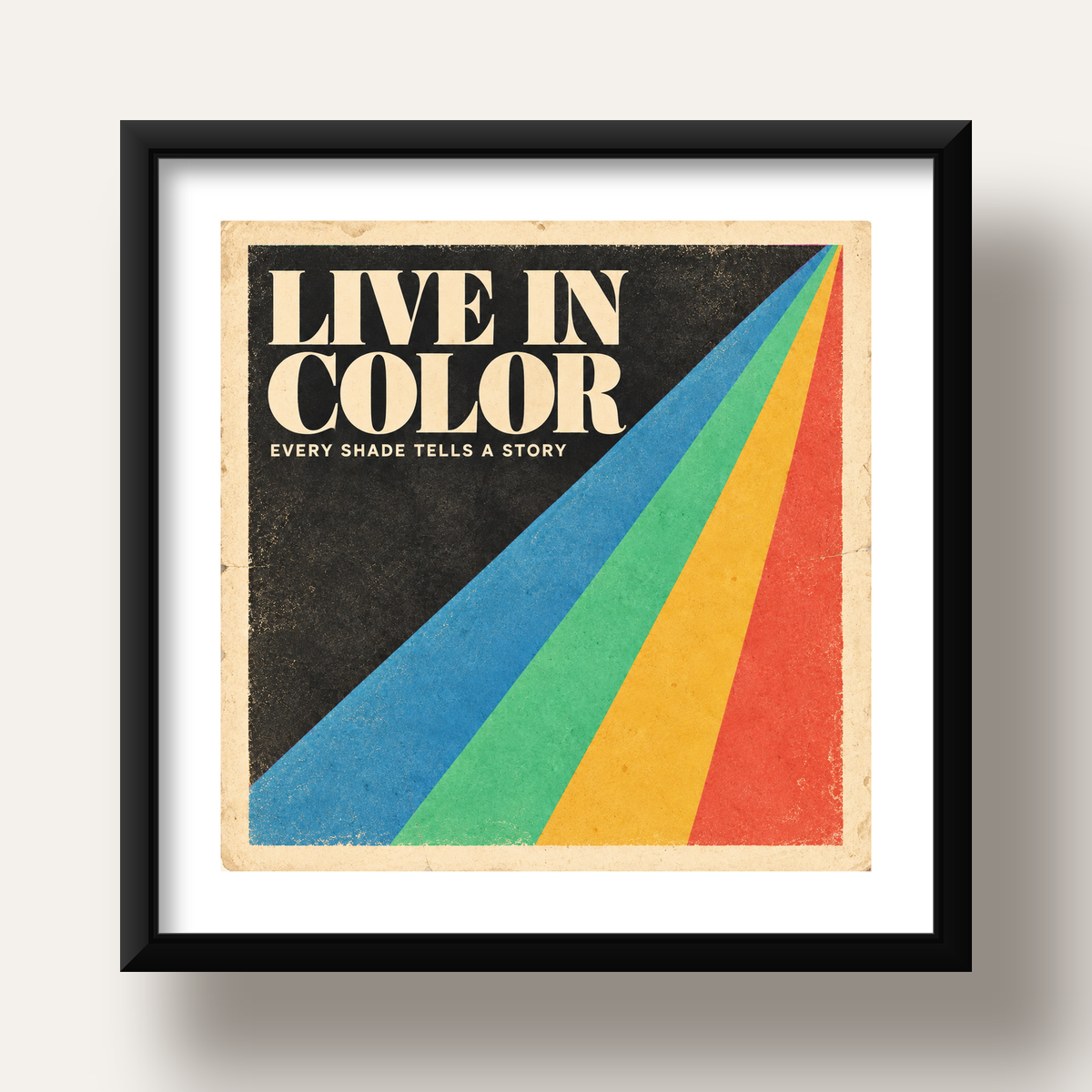 Retro Renkli Geometrik 'Live In Color' Poster Baskısı — siyah derin çerçeveli paspartulu