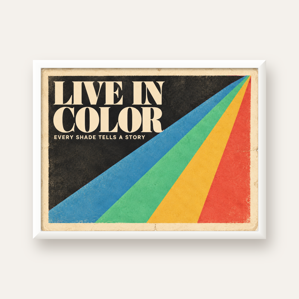 Retro Renkli Geometrik 'Live In Color' Poster Baskısı — beyaz çerçeveli yatay poster