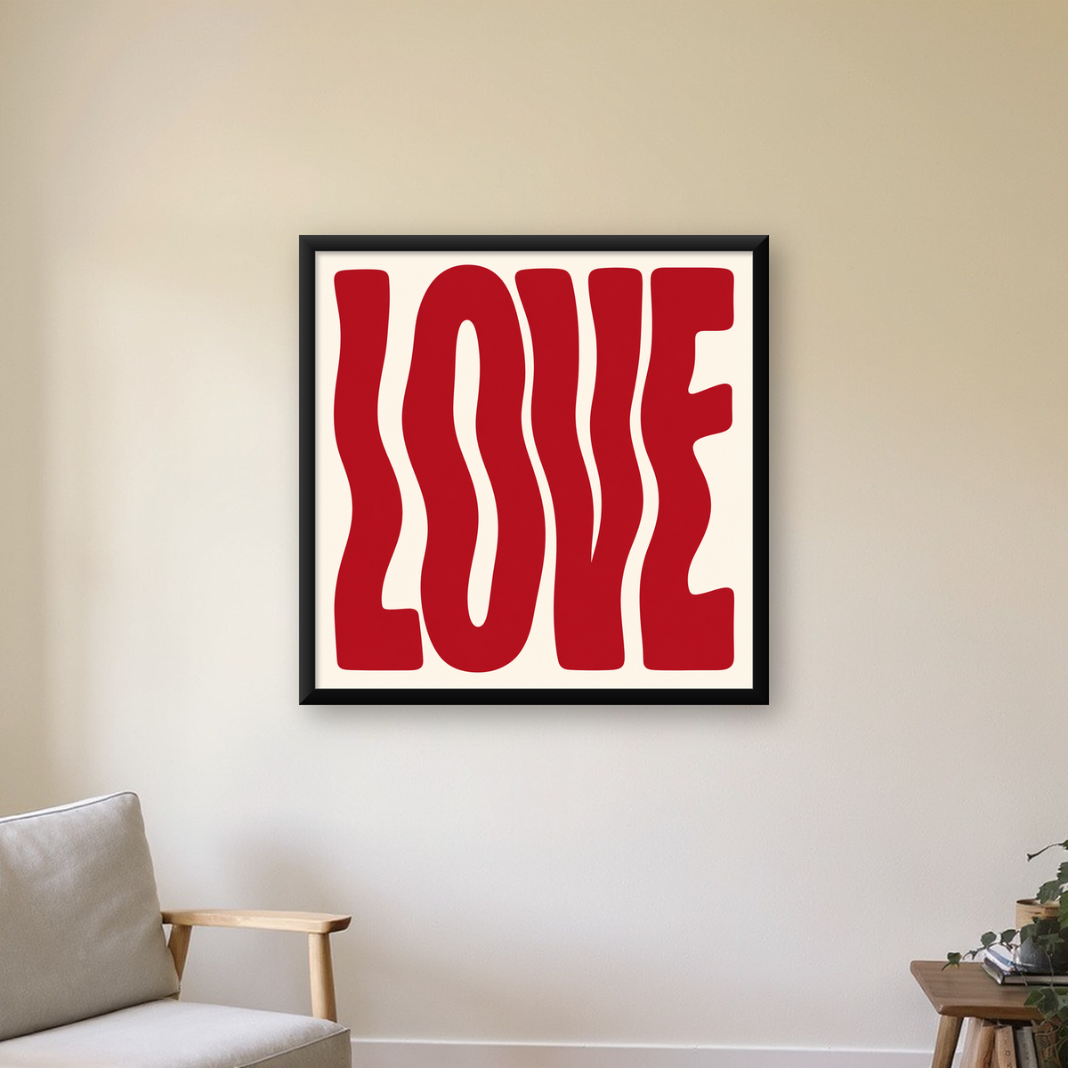 Dalgalı Kırmızı LOVE Yazılı Retro Minimal Poster — Kare baskı, çerçeveli hâliyle bir ev duvarında