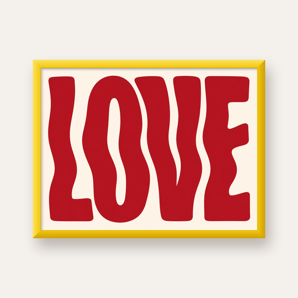 Dalgalı Kırmızı LOVE Yazılı Retro Minimal Poster — sarı çerçeveli