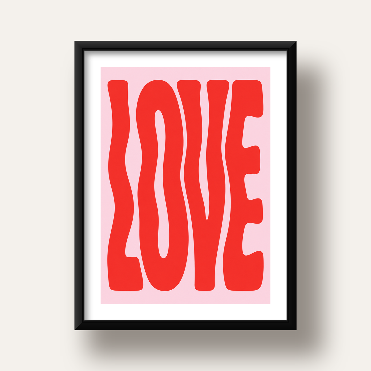 LOVE Yazılı Modern Tipografik Kırmızı Poster Baskı — siyah derin çerçeveli paspartulu