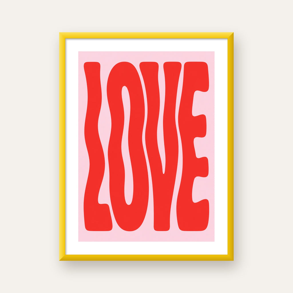 LOVE Yazılı Modern Tipografik Kırmızı Poster Baskı — sarı çerçeveli paspartulu