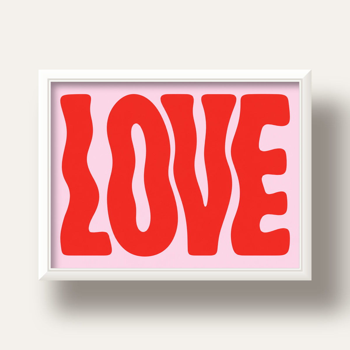 LOVE Yazılı Modern Tipografik Kırmızı Poster Baskı — beyaz derin çerçeveli