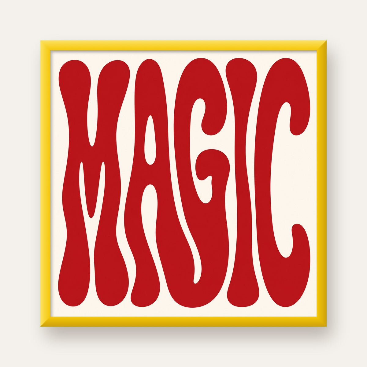 Retro Tipografi Magic Poster – Kırmızı Dalgalı Harfler Dekor — sarı çerçeveli