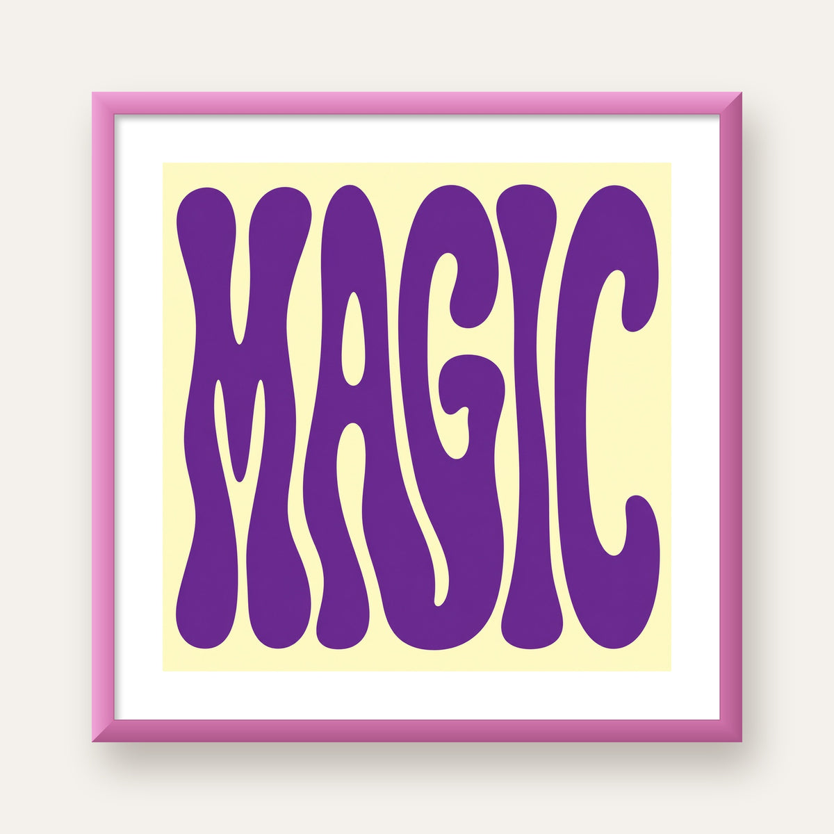 Mor Psychedelic MAGIC Yazılı Retro Poster Duvar Dekoru — pembe çerçeveli paspartulu