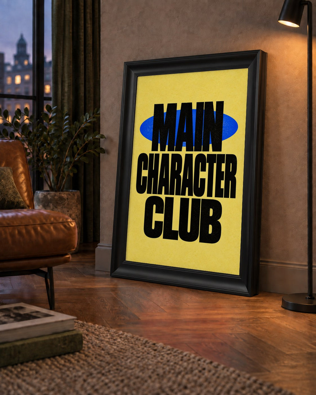 MAIN CHARACTER CLUB Modern Tipografi Poster - Dijital Sanat — çerçeveli hâliyle bir ev duvarında