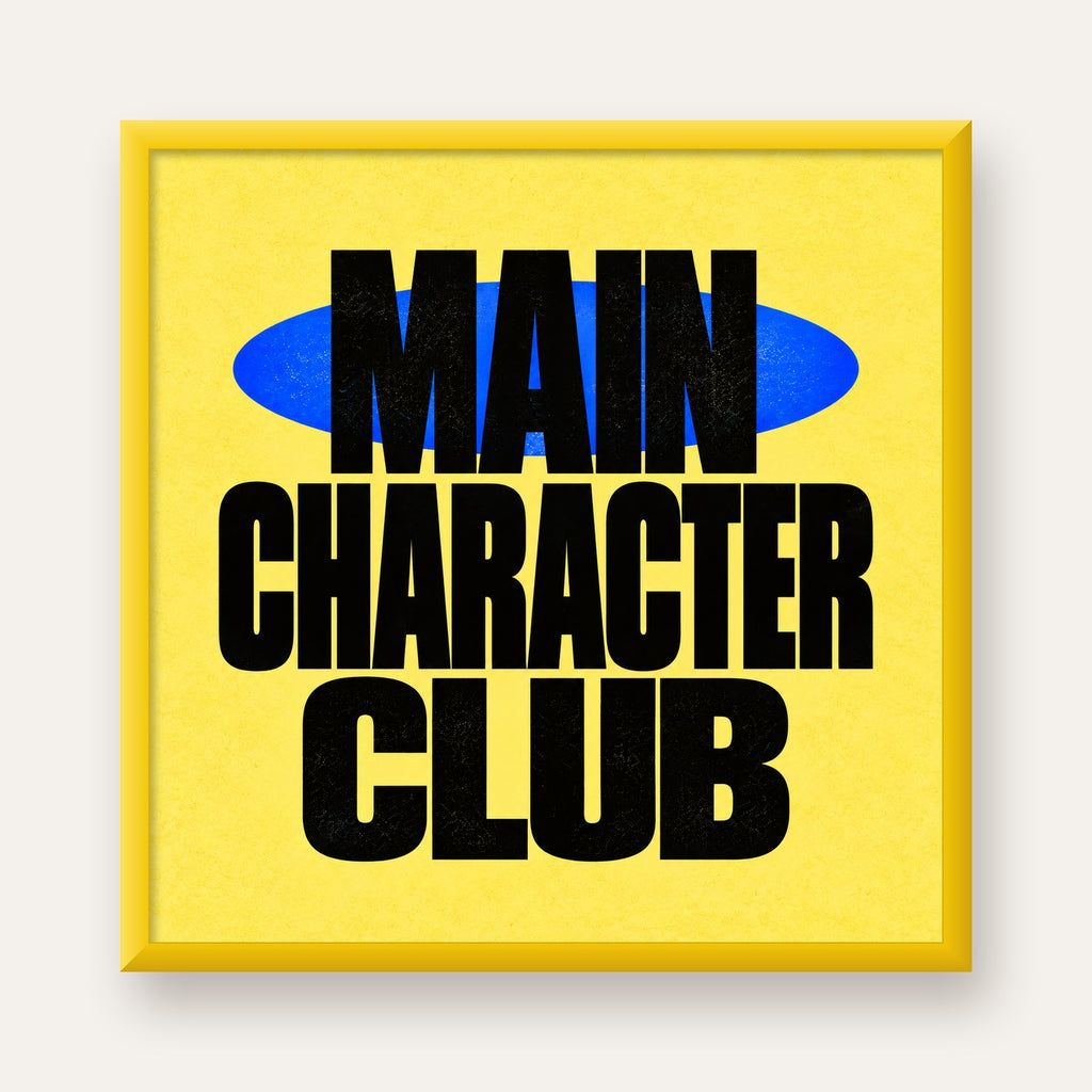 MAIN CHARACTER CLUB Modern Tipografi Poster - Dijital Sanat — sarı çerçeveli