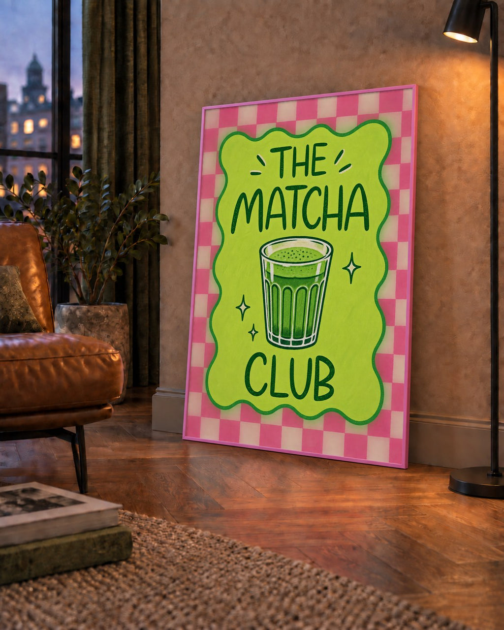 The Matcha Club – Renkli Matcha İçeceği Poster Tasarımı — çerçeveli hâliyle bir ev duvarında