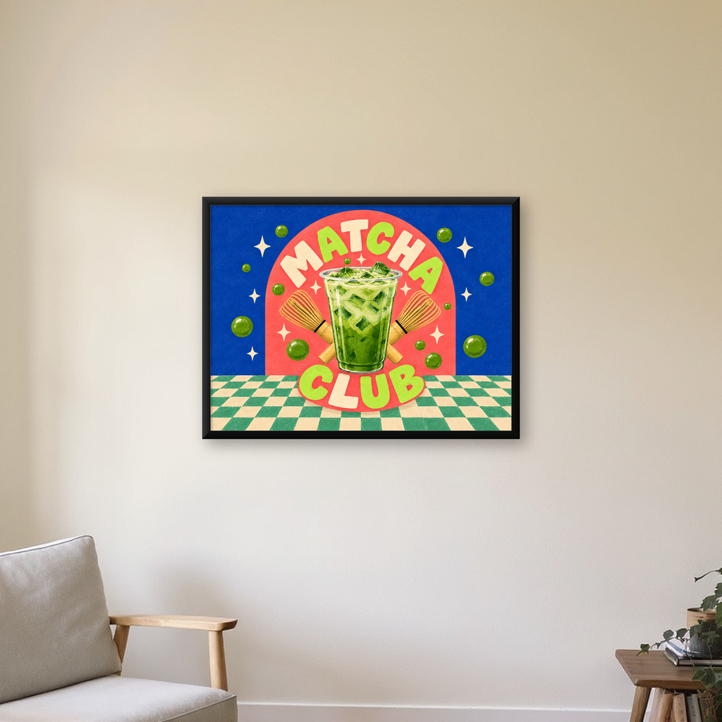 Retro Matcha Club Poster – Renkli İllüstrasyon Sanat Baskısı — Yatay baskı, çerçeveli hâliyle bir ev duvarında