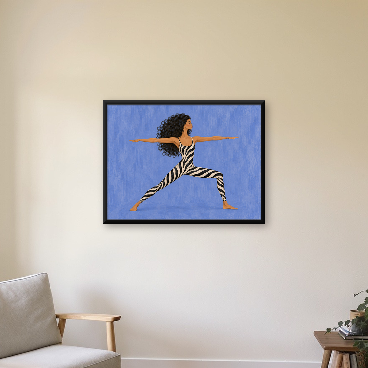 Zebra Desenli Yoga Pozlu Modern Sanat Poster — Yatay baskı, çerçeveli hâliyle bir ev duvarında