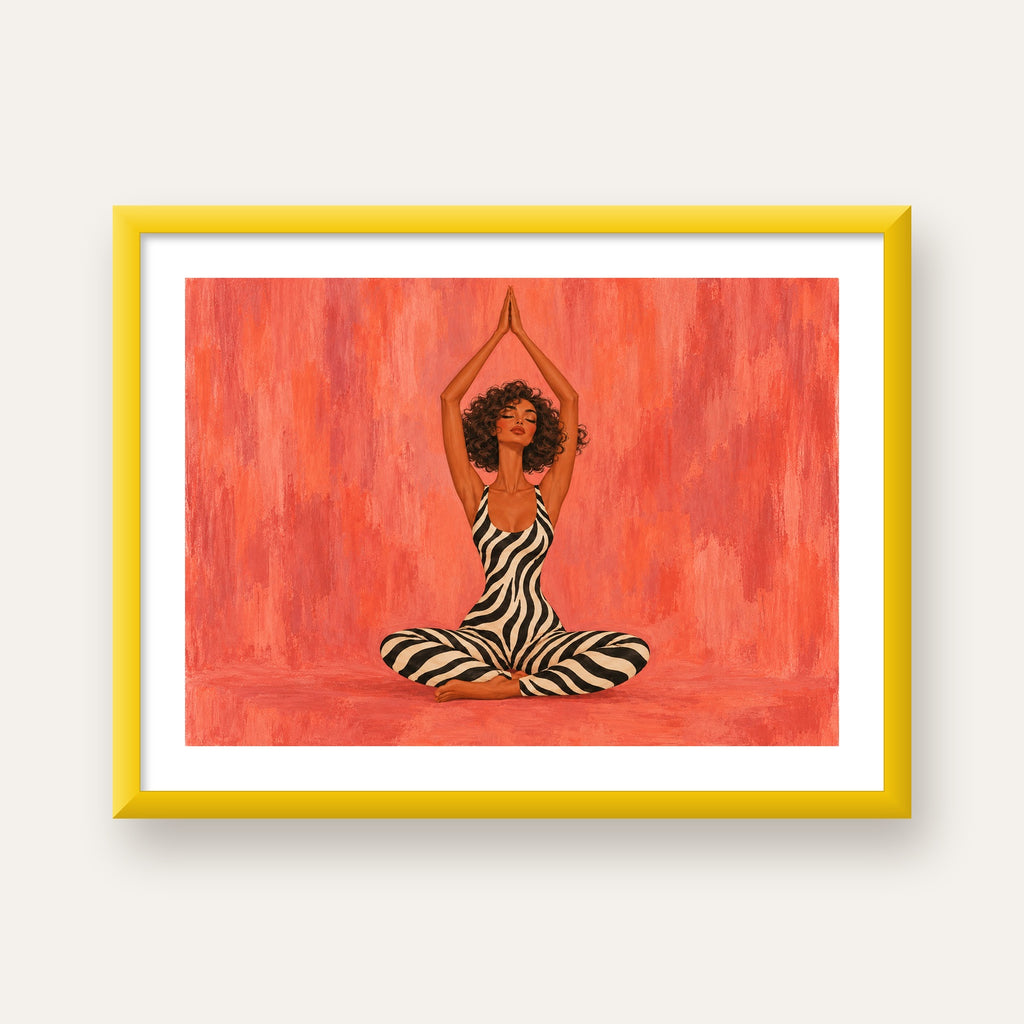 Mercan Zebra Desenli Yoga Yapan Kadın Poster — sarı çerçeveli paspartulu