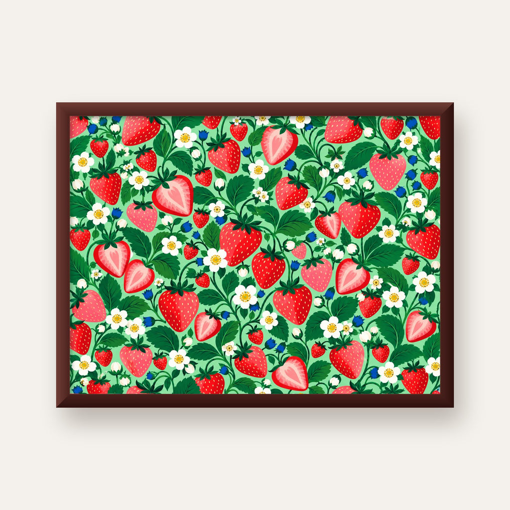 Çilek ve Çiçek Desenli Modern Renkli Sanat Poster — ceviz çerçeveli