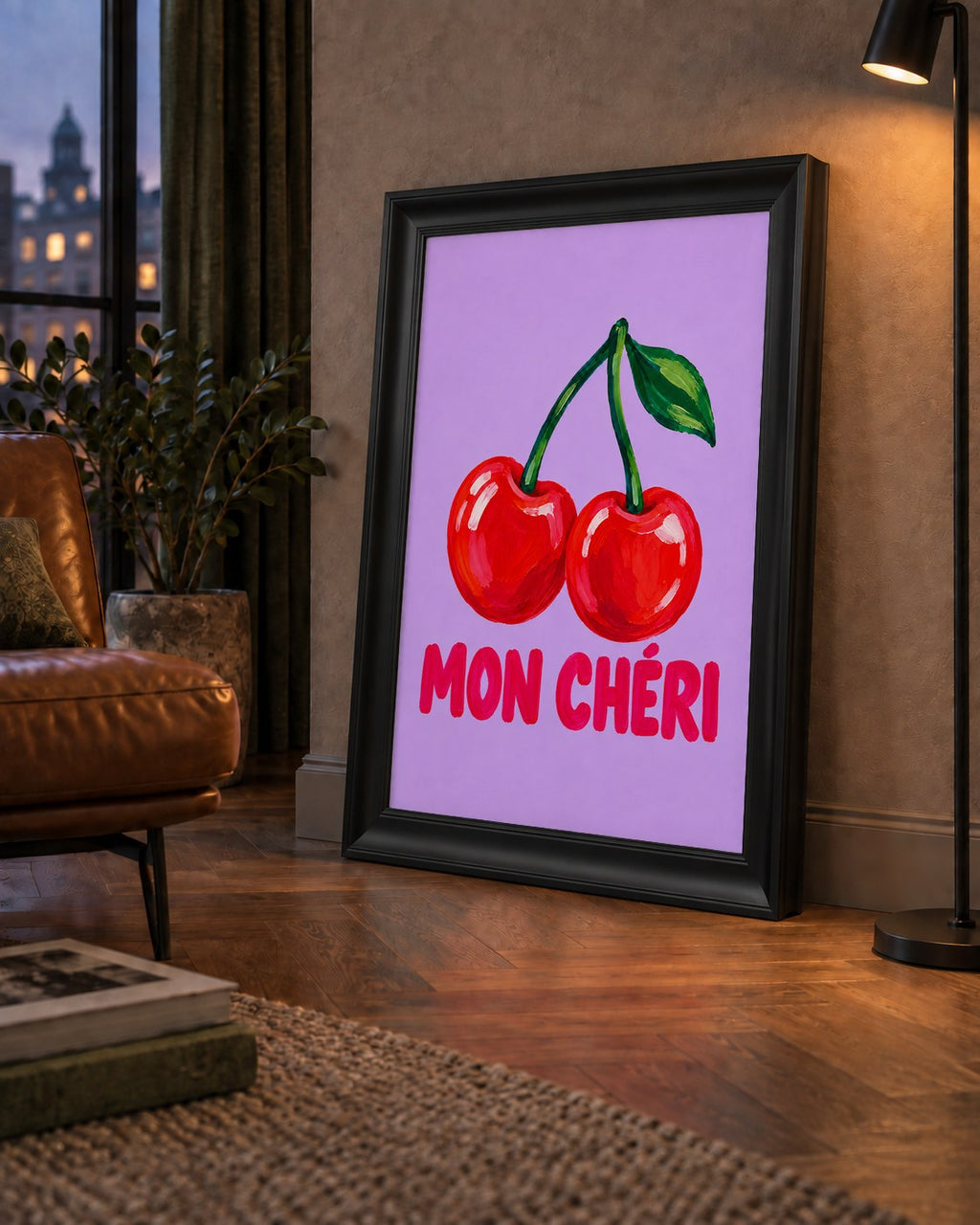 Mon Chéri Kiraz Poster – Yağlı Boya Stil, Mor Arka Plan — çerçeveli hâliyle bir ev duvarında