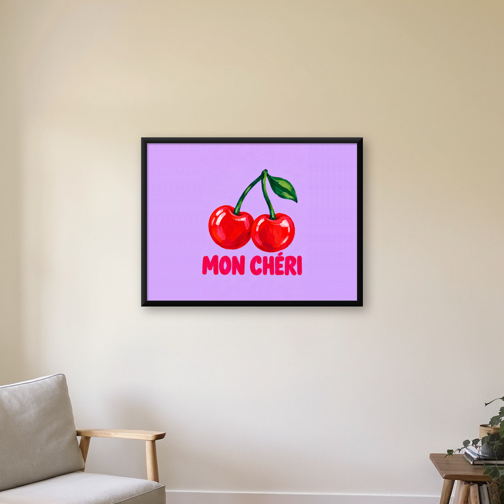 Mon Chéri Kiraz İllüstrasyonlu Pastel Mor Poster — Yatay baskı, çerçeveli hâliyle bir ev duvarında