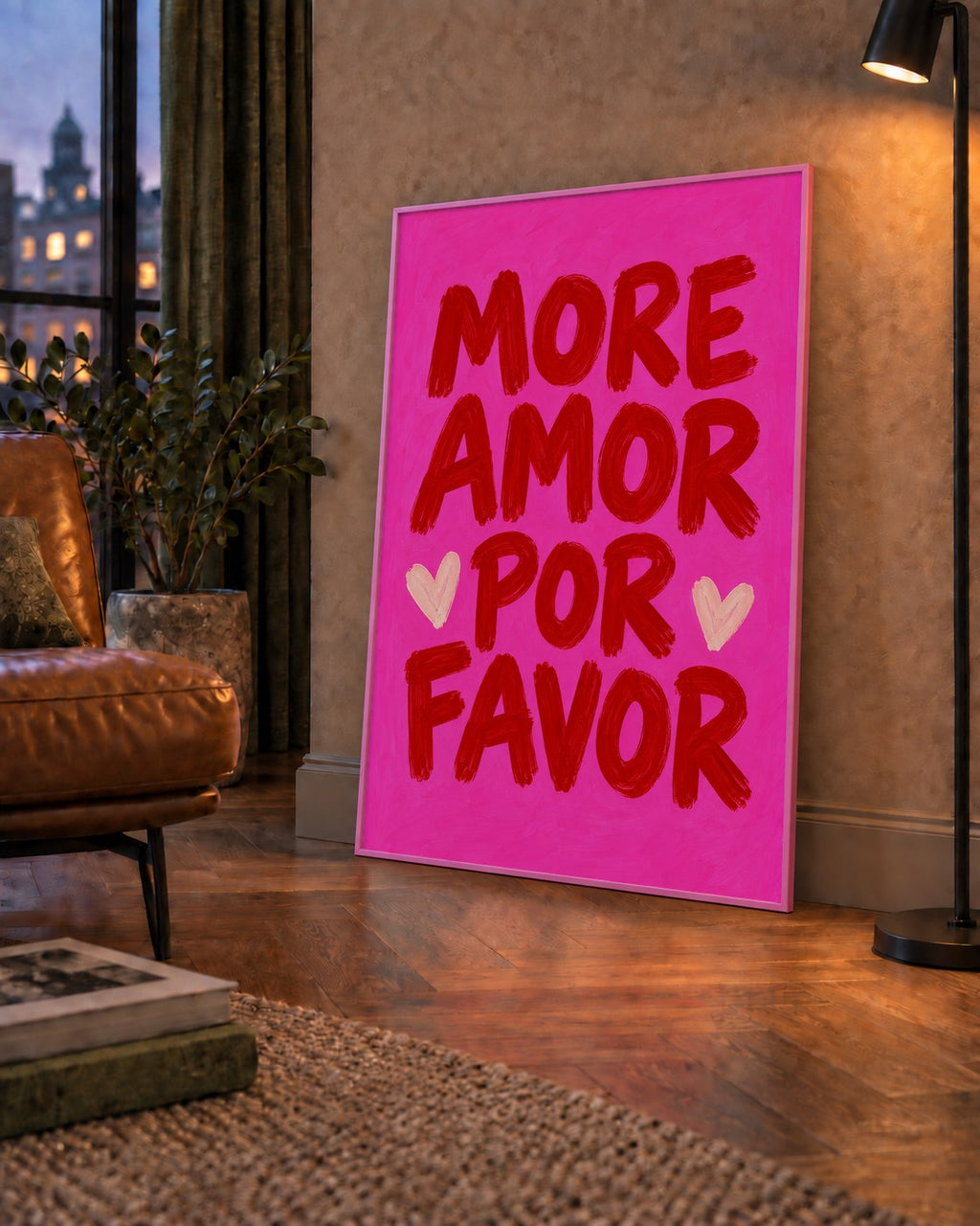 MORE AMOR POR FAVOR Renkli Kalp Desenli Poster — çerçeveli hâliyle bir ev duvarında