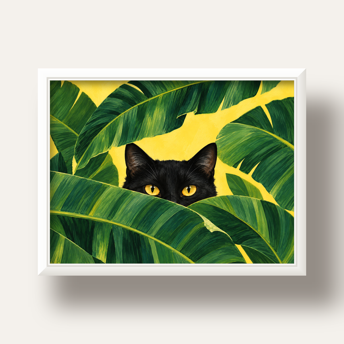 Yeşil Yapraklar Arasında Siyah Kedi Dijital Poster Baskı — beyaz derin çerçeveli
